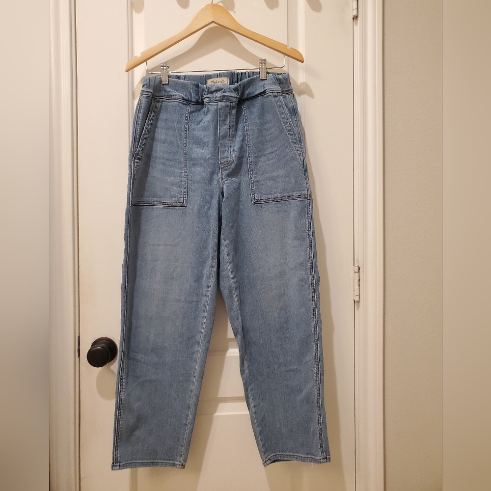 Madewell Light Blue Pull On Straight Leg Jeans
